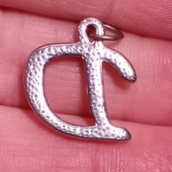 Silvertone Letter D Pendant Charm Vintage - Picture 4 of 4